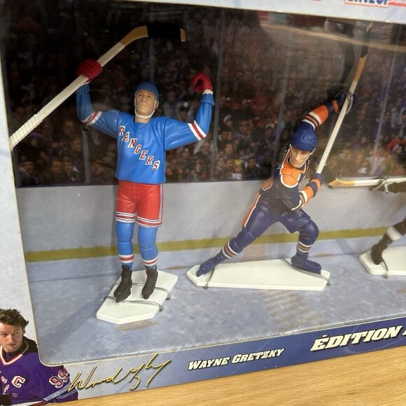 Wayne Gretzky Starting Lineup 1998 Freeze Frame 3 pack Action figures NHL HOCKEY - Picture 3 of 10